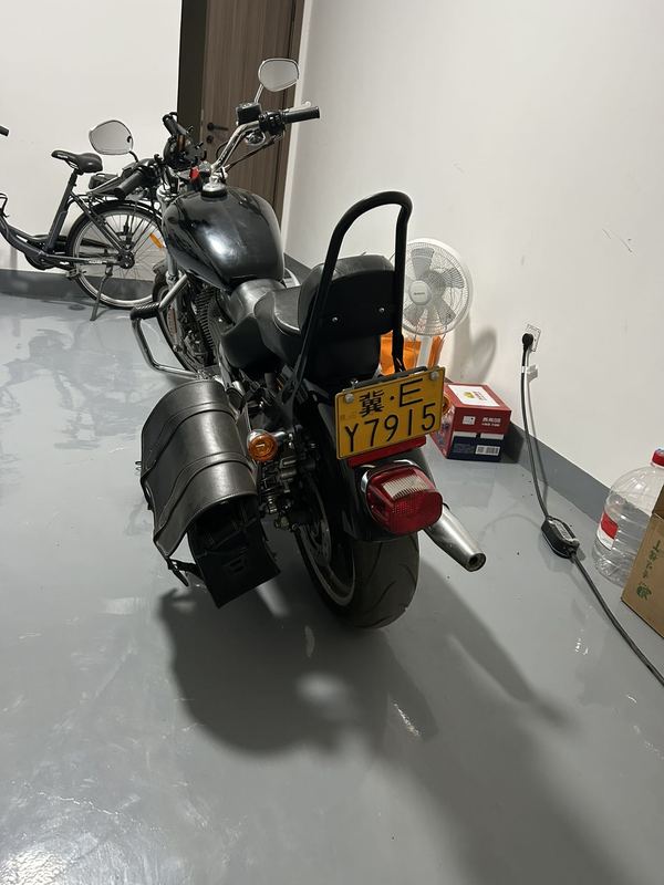 二手哈雷戴维森883L SuperLow