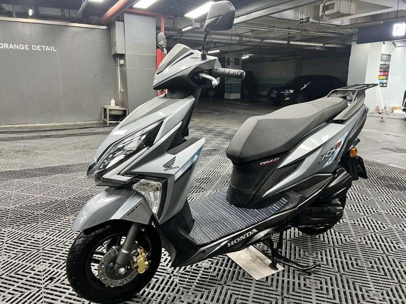 二手新大洲本田裂行 RX125Fi