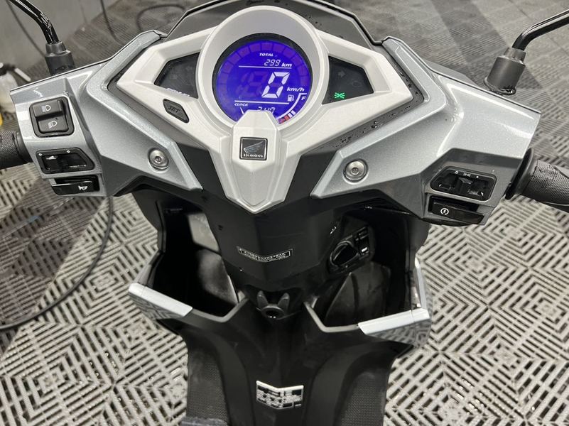 二手新大洲本田裂行 RX125Fi