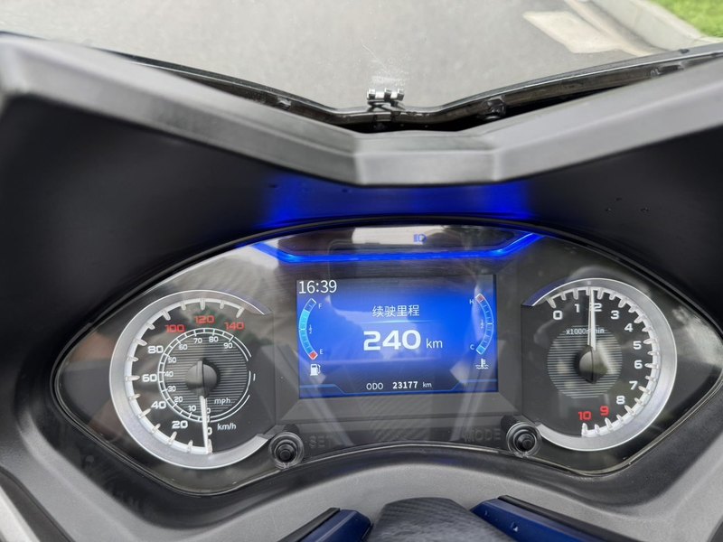 二手大阳V锐 300T