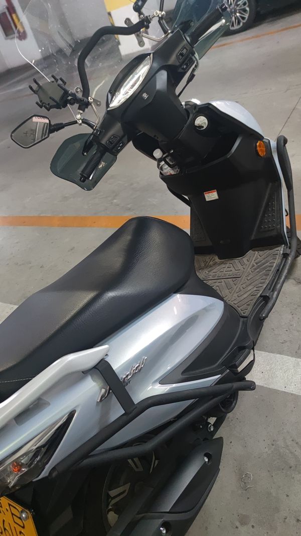 二手济南铃木优驿 UE125T