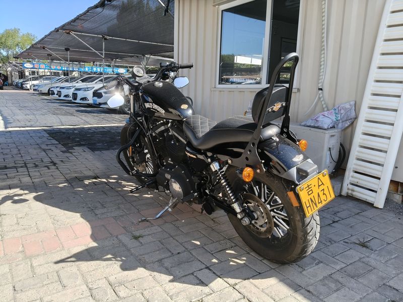 二手哈雷戴维森Iron883 硬汉