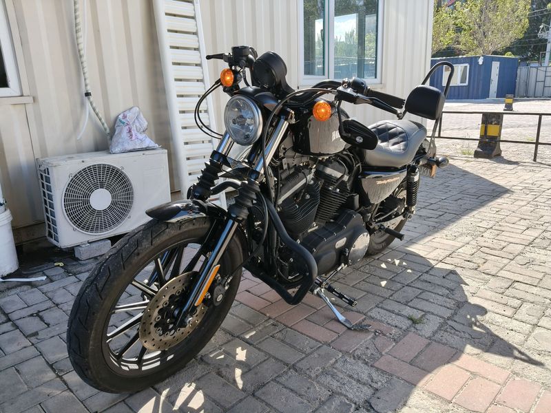 二手哈雷戴维森Iron883 硬汉