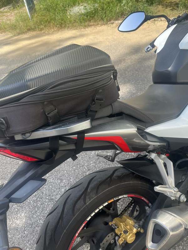 二手五羊本田CB190R 暴锋眼