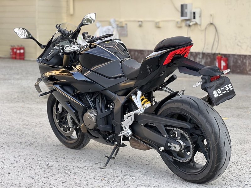 二手QJMOTOR赛800