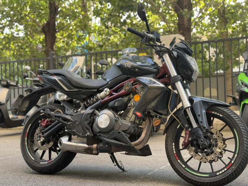 二手贝纳利蓝宝龙 BN302S