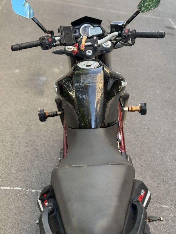二手贝纳利蓝宝龙 BN302S