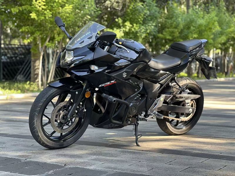 二手豪爵铃木GSX250R