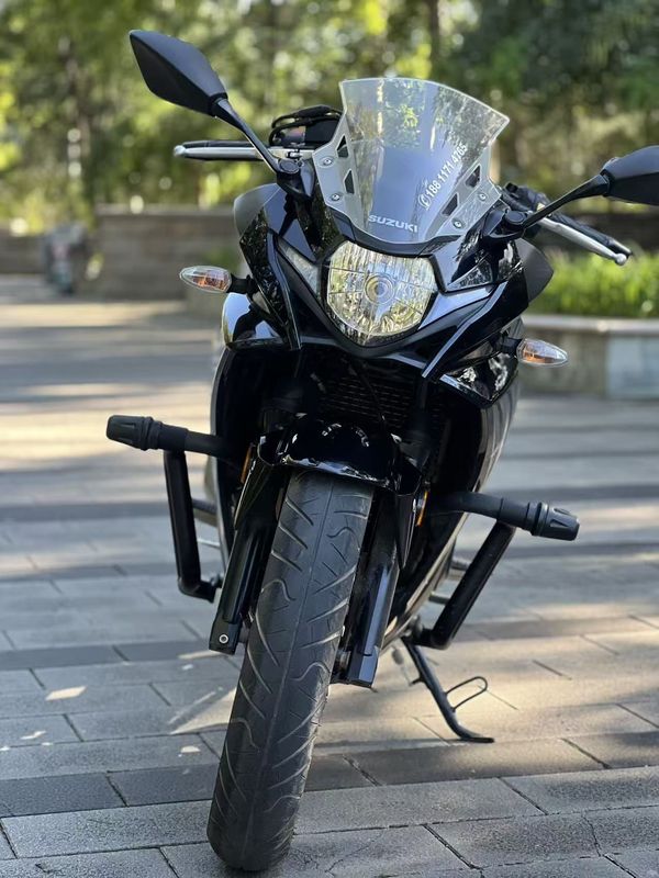二手豪爵铃木GSX250R