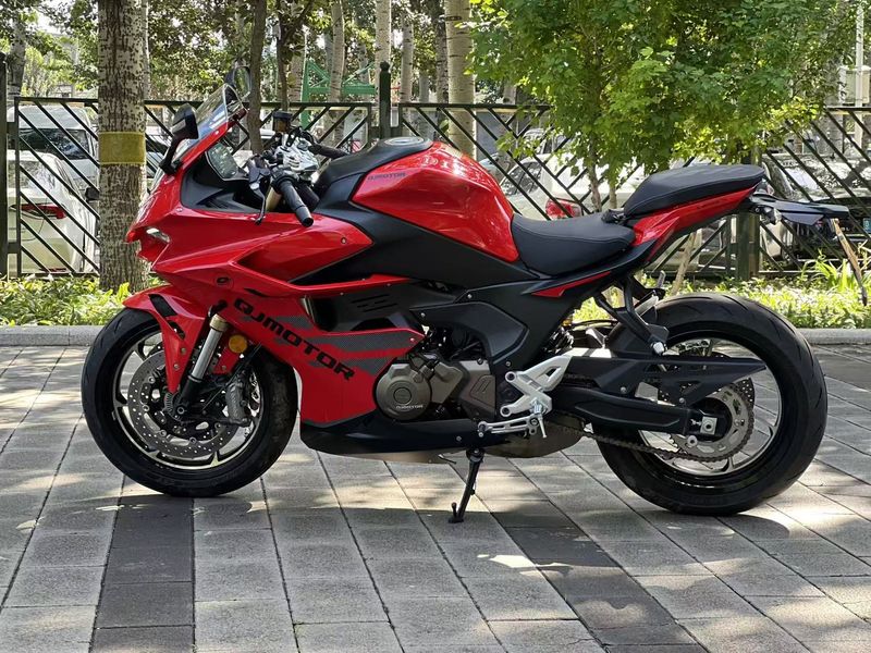 二手QJMOTOR赛550S