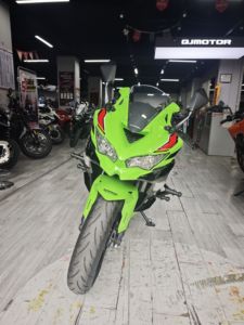 二手川崎ZX-4R