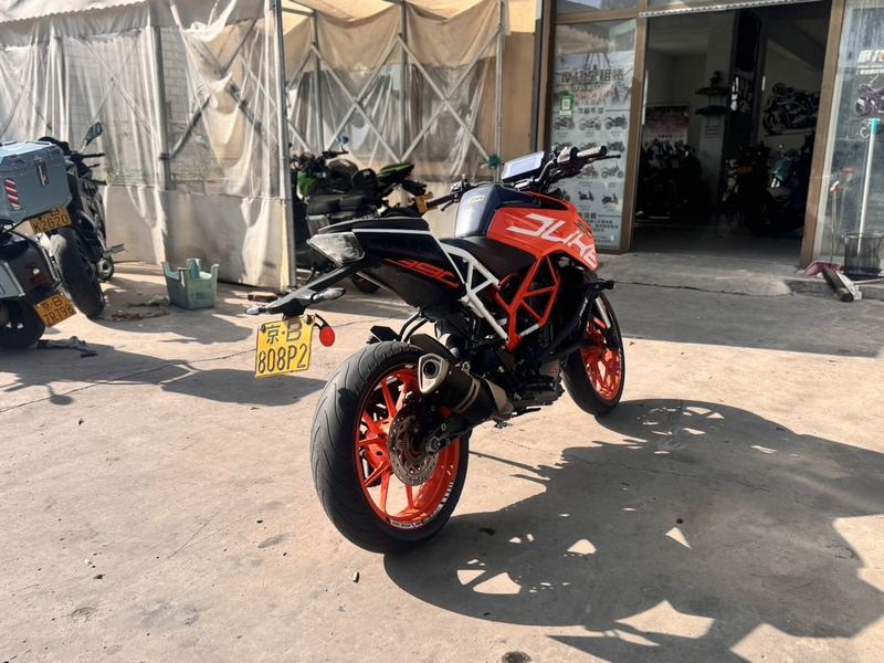 二手KTMR2R390 Duke