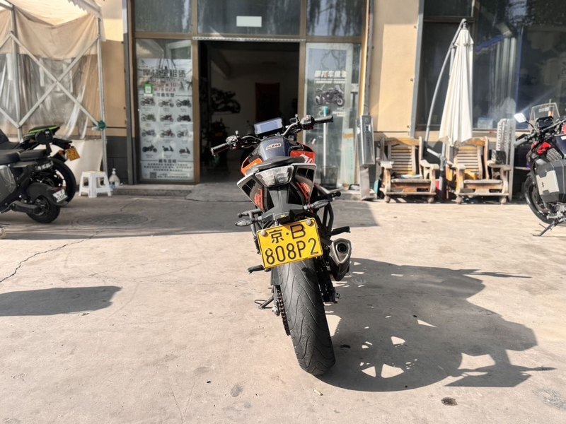 二手KTMR2R390 Duke