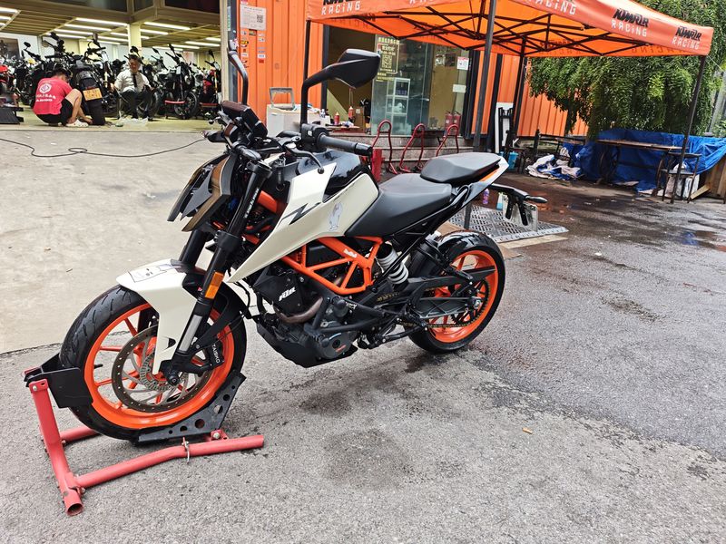 二手KTMR2R390 Duke