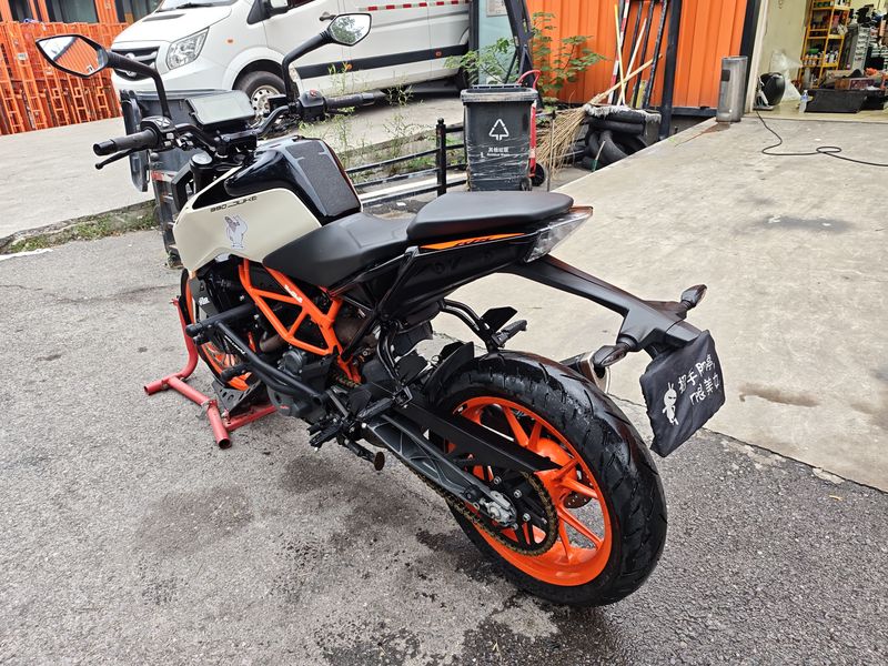 二手KTMR2R390 Duke