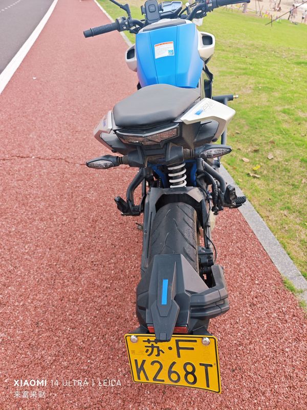 二手春风250NK