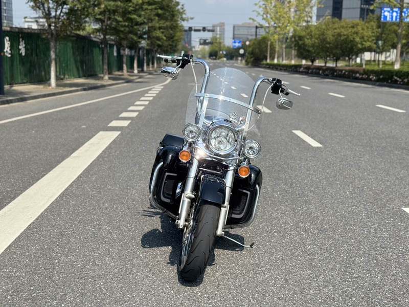 二手哈雷戴维森路王定制版 Road King Special
