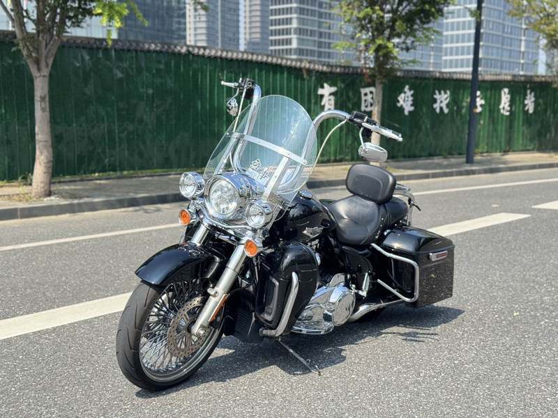 二手哈雷戴维森路王定制版 Road King Special