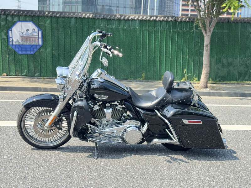 二手哈雷戴维森路王定制版 Road King Special