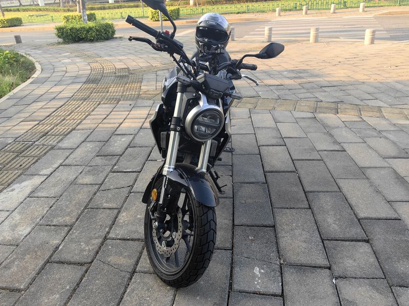 二手本田CB300R
