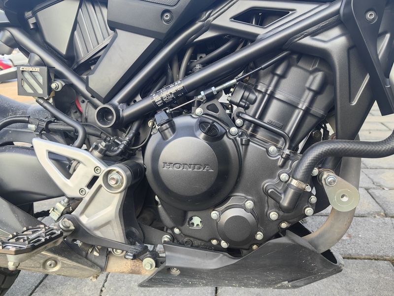 二手本田CB300R