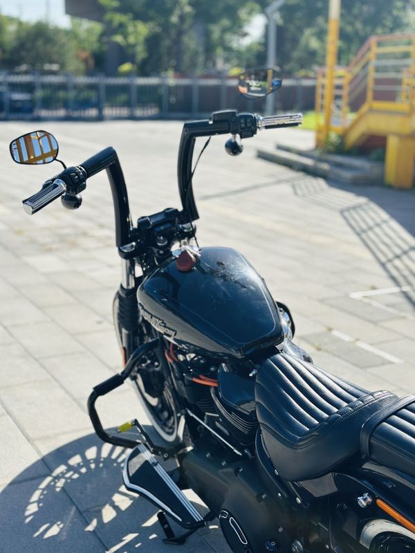 二手哈雷戴维森街霸 Street Bob