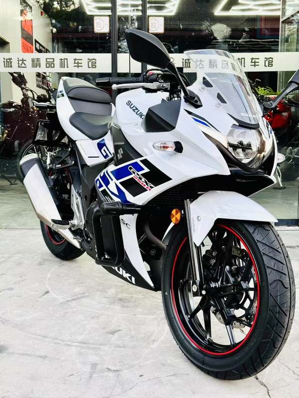 二手豪爵铃木GSX250R