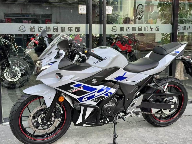二手豪爵铃木GSX250R