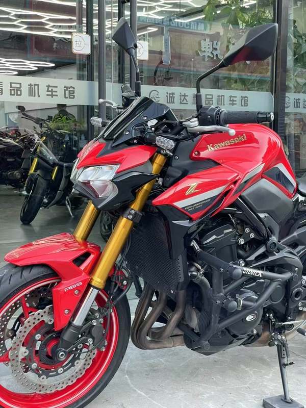 二手川崎Z900