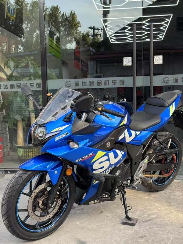 二手豪爵铃木GSX250R