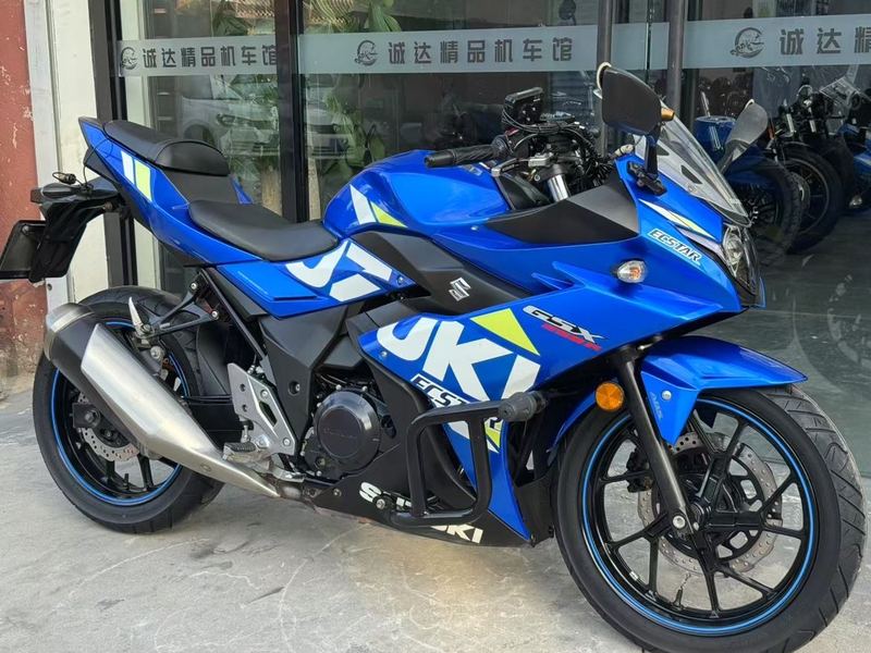 二手豪爵铃木GSX250R