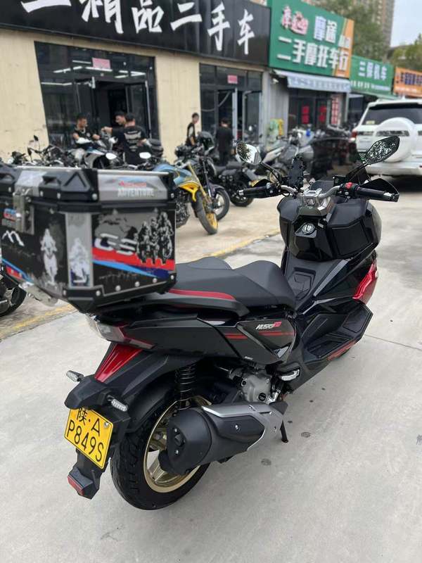 二手三阳哈士奇 Husky ADV300