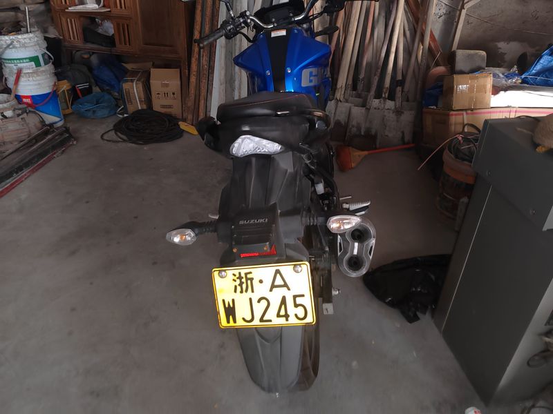 二手济南铃木极客飒 Gixxer 155