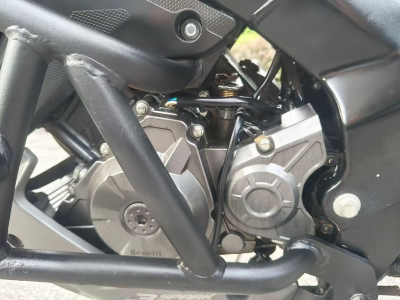 二手贝纳利小迅龙 BN150S