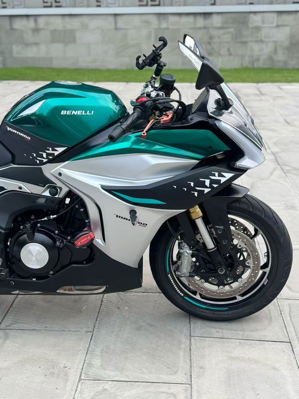 二手贝纳利龙卷风 Tornado 552R