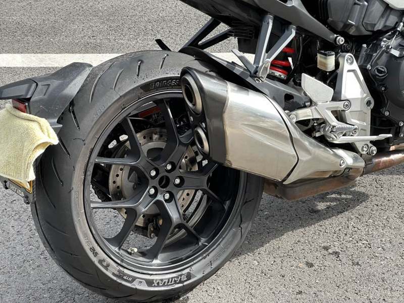 二手本田CB1000R