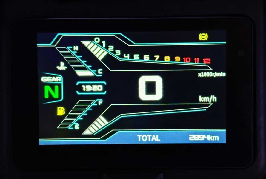 二手贝纳利龙卷风 Tornado 302R