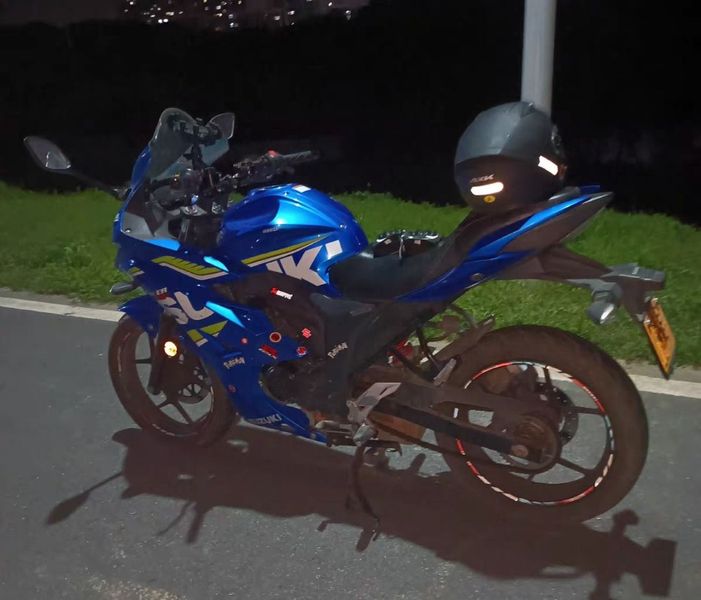 二手济南铃木极客飒 Gixxer 155