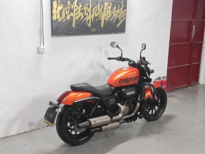 二手QJMOTOR闪300