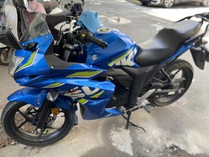 二手济南铃木极客飒 Gixxer 155
