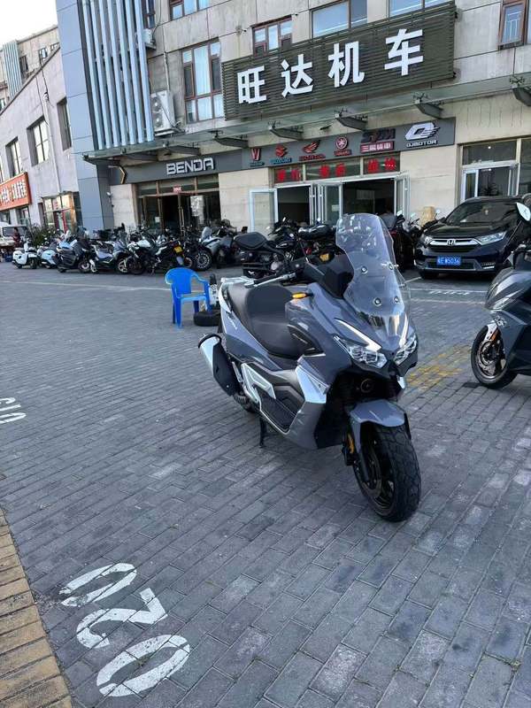 二手大阳V锐 ADV350