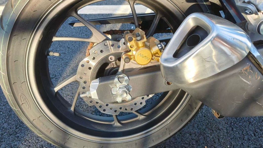 二手五羊本田CB190R 暴锋眼