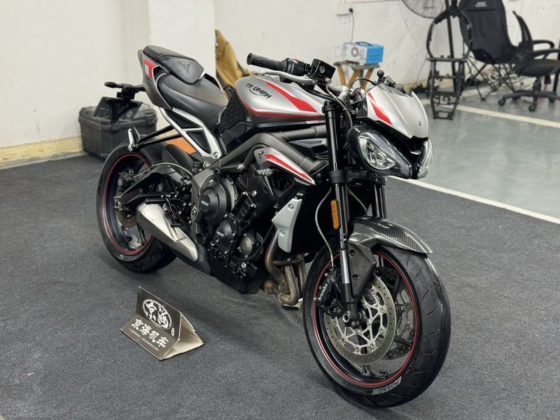 二手凯旋Street Triple 765