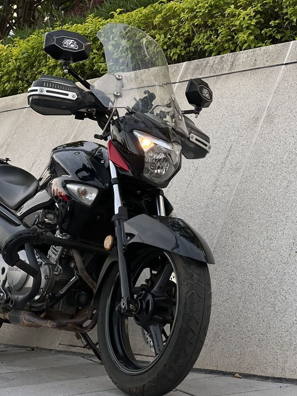 二手豪爵铃木骊驰 GW250