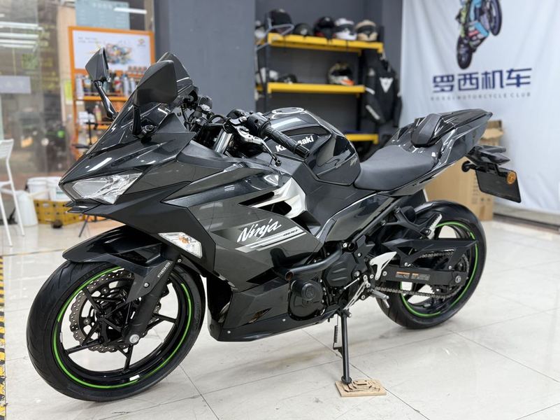 二手川崎Ninja 400