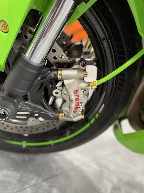 二手川崎ZX-4R