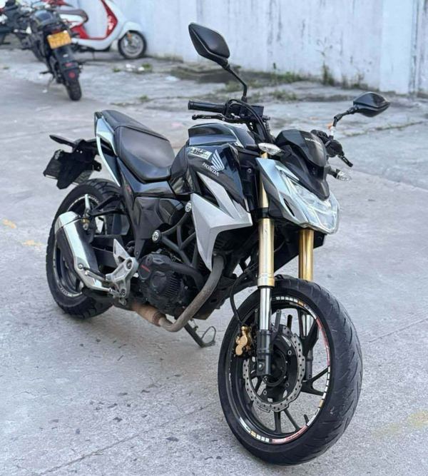 二手五羊本田CB190R 暴锋眼