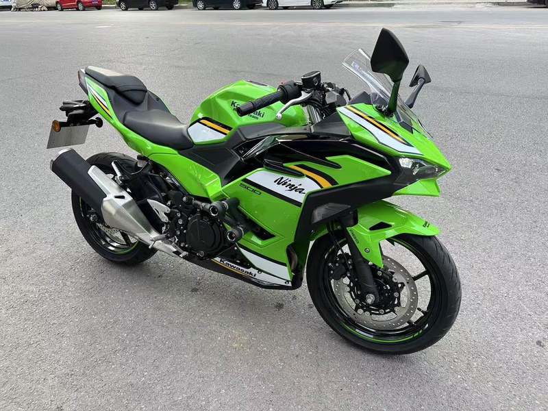 二手川崎Ninja 500