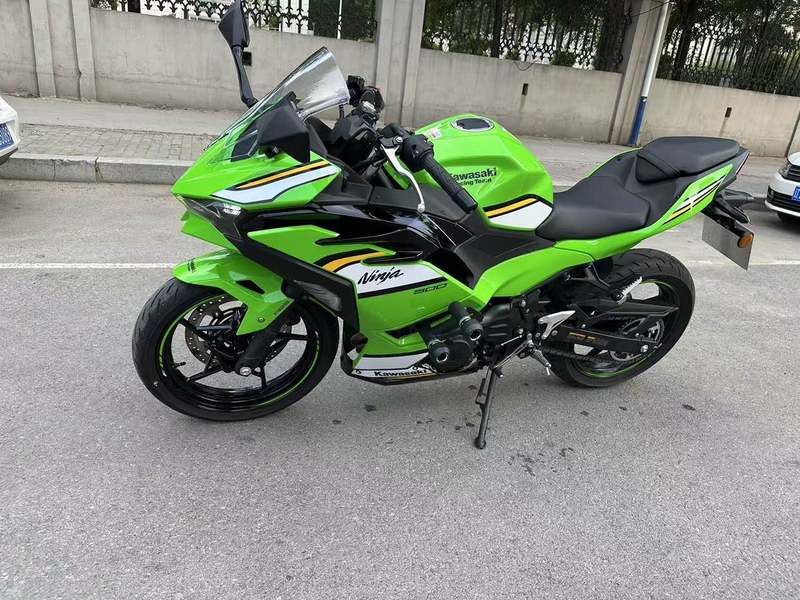 二手川崎Ninja 500