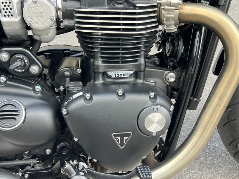 二手凯旋Bonneville Bobber
